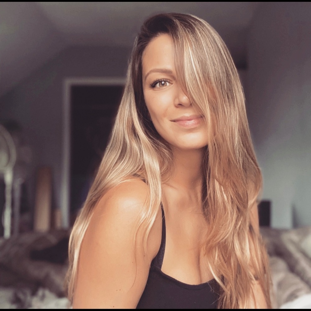 Meet your Posher, Nicole